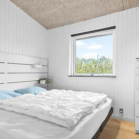 Three-bedroom In Dom wakacyjny